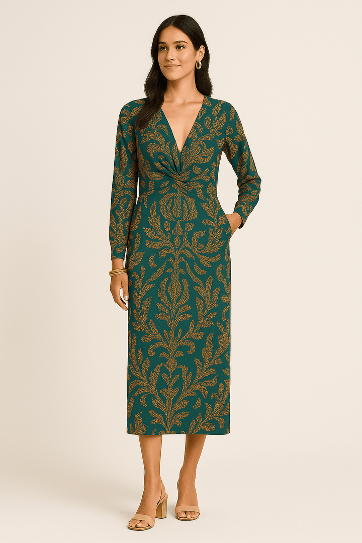 Ciara Midi Dress – Soft Shape, Subtle Elegance, Everyday Ease