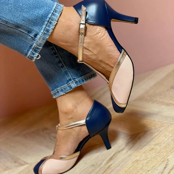 Noiré | Cozy T-Strap Sandals