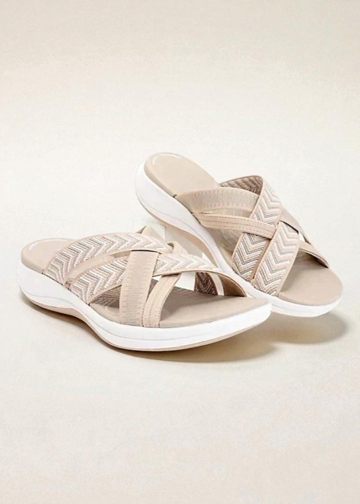 Nele – Comfortable Slip-On Sandals with Stretch Straps