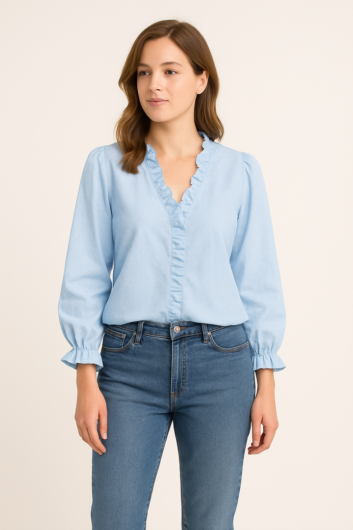 Chic Blouse