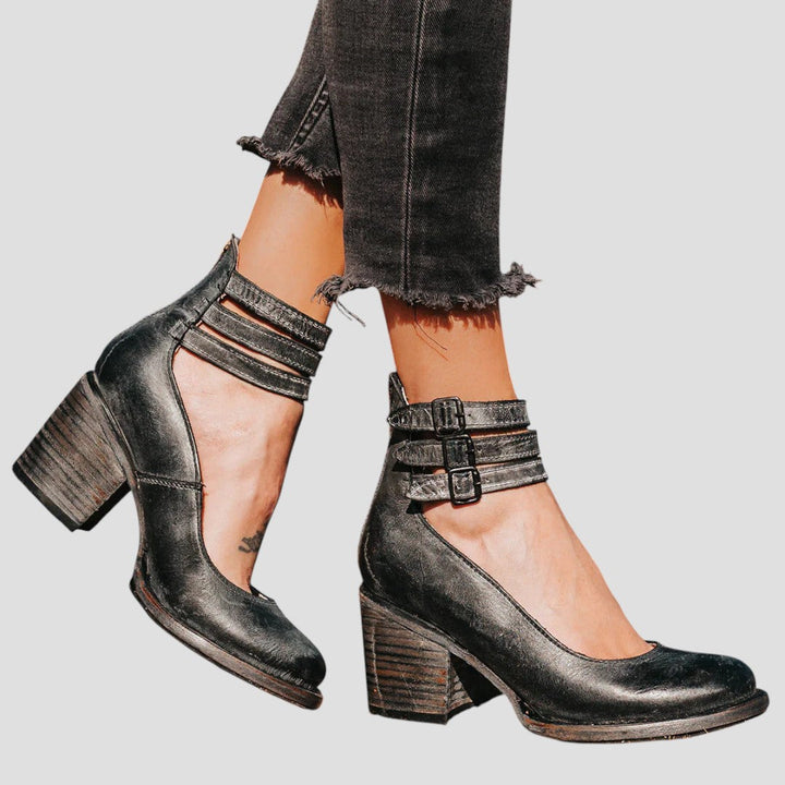 Sonia | Contemporary Style Meets Unmatched Comfort