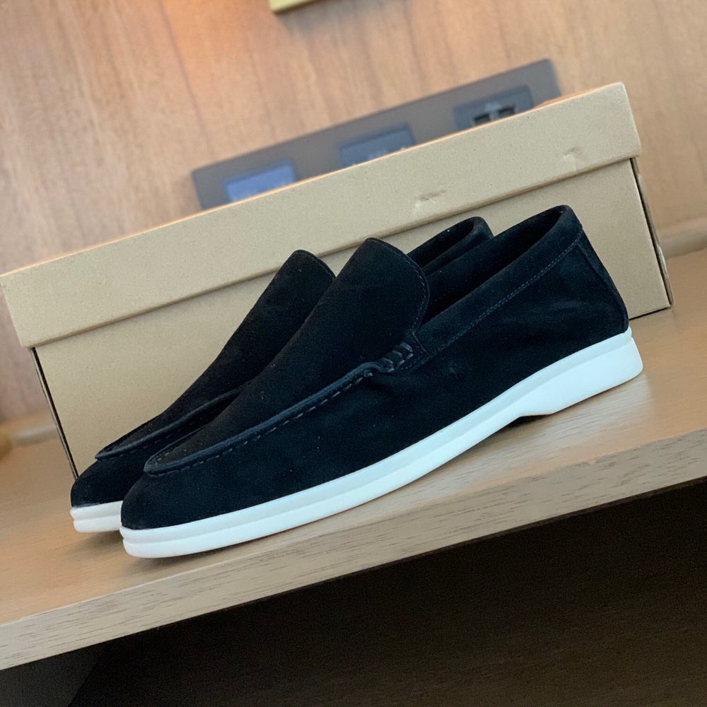 Simón – Men's Minimalist Suede Loafers with Classic Silhouette