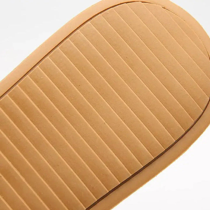 AIDEN - COMFORTABLE LEATHER SNEAKER