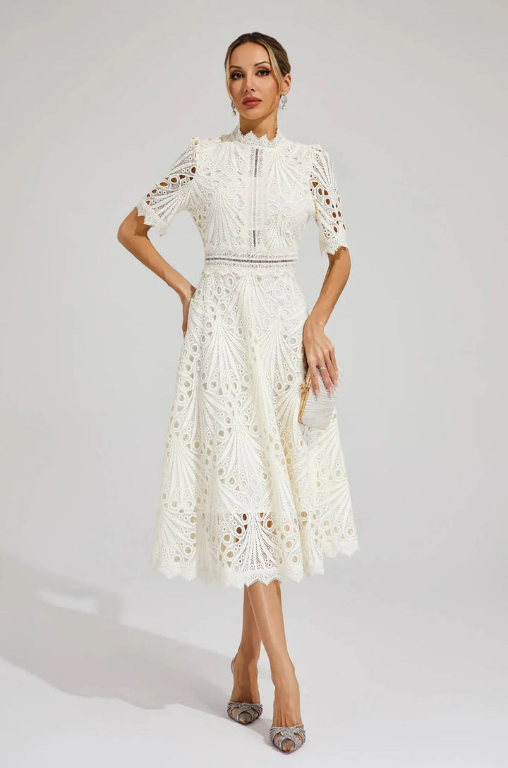 VORELLE - CASUAL FLOWER EMBROIDERY SHORT SLEEVE DRESS