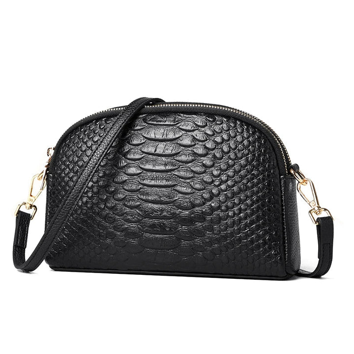 Amélie – Chic Vegan Leather Crossbody Bag with Adjustable Strap & Ample Space