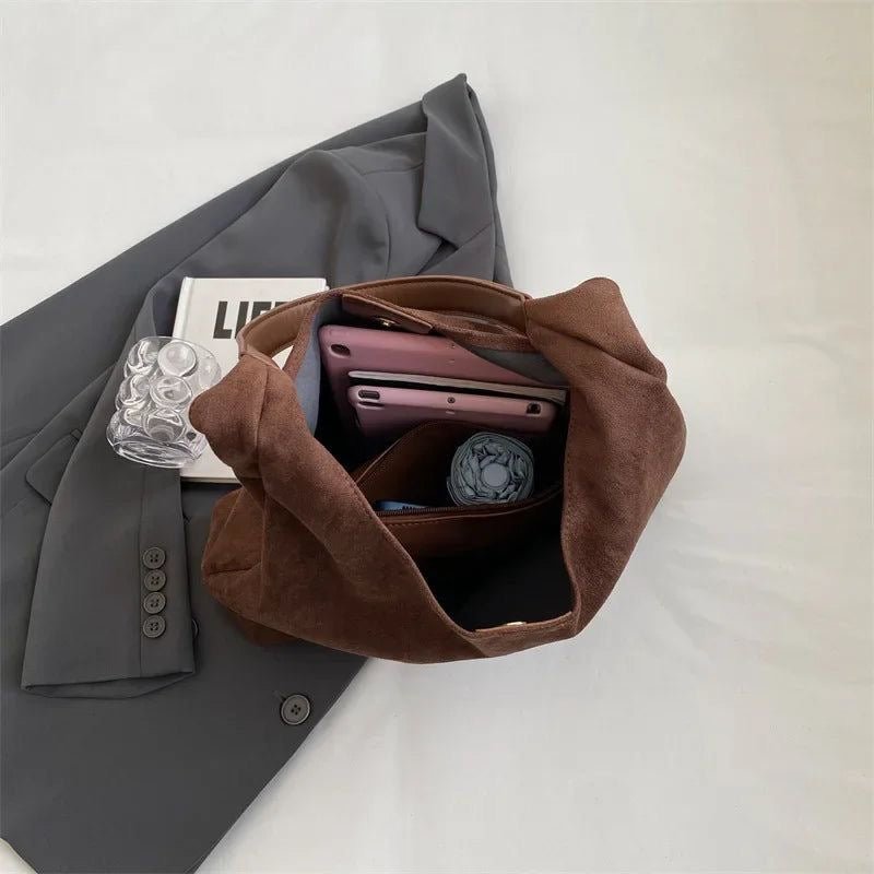 Geneviève Women's Suede Tote Bag - Roomy and Stylish Design