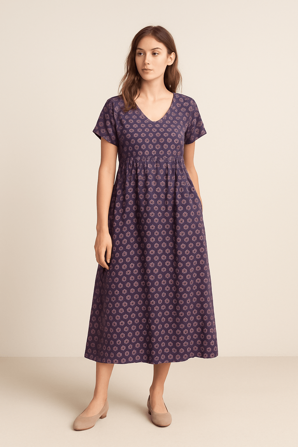 Eilidh – Printed V-Neck Maxi Dress with Empire Waist