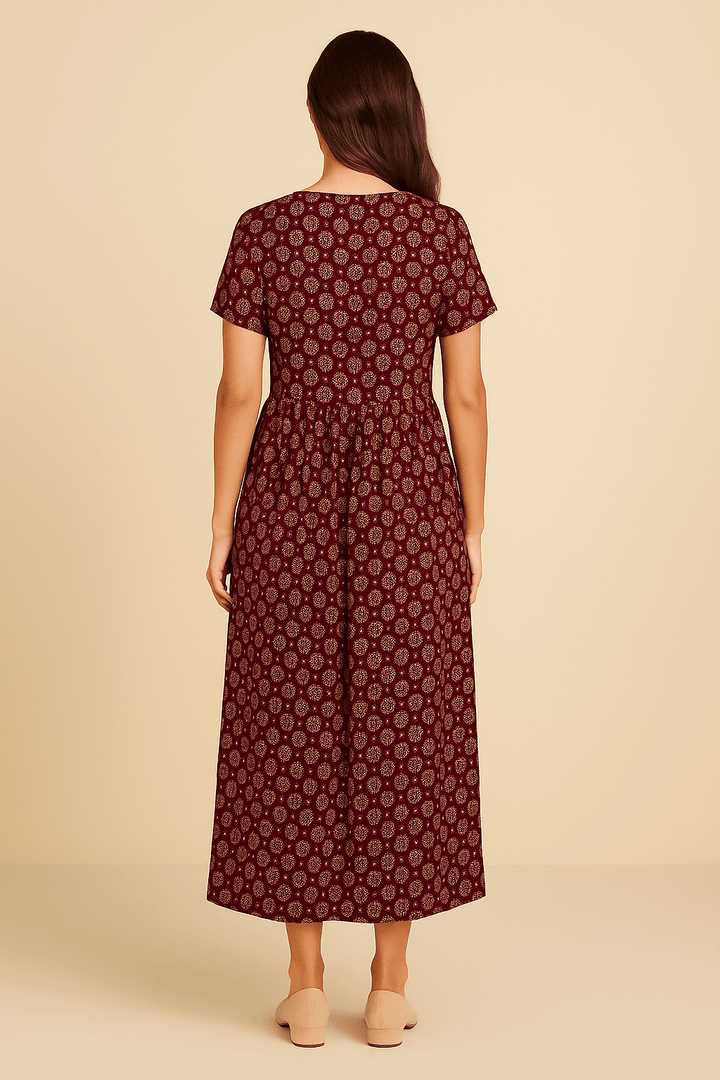 Eilidh – Printed V-Neck Maxi Dress with Empire Waist
